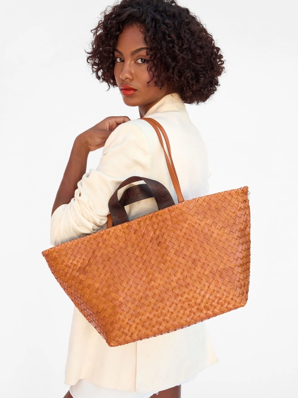 Clare V. Bateau Tote in Natural Woven Diagonal